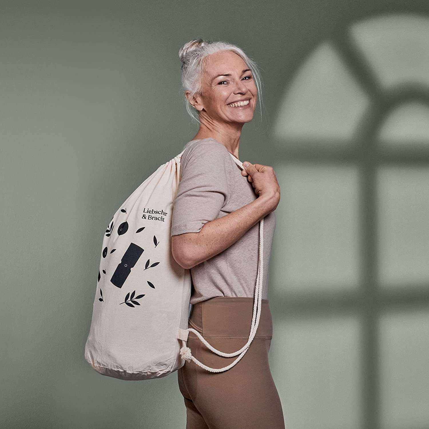 Liebscher & Bracht Original Faszien-Set: 2 Faszienrollen & 2 Faszienbälle - Deutsches Faszienrollenset mit Übungs-App für effektive Massage und Entspannung